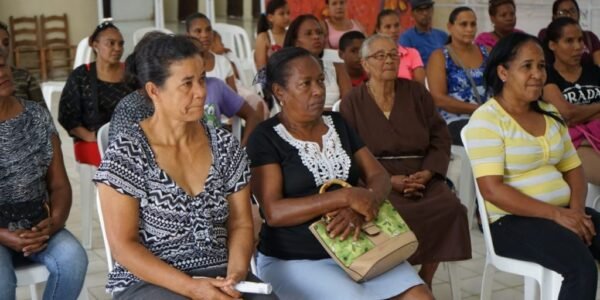 1woman@time-2-1024x684