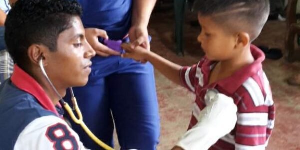 received_1602271583218823-576x1024